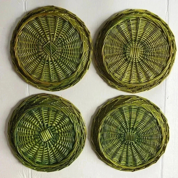 Lime  Green Wicker Plate Chargers - Picture 7 of 9